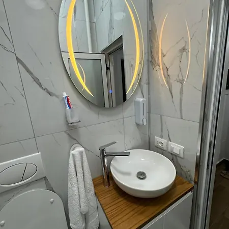 Apartment Ami Blloku Tirana